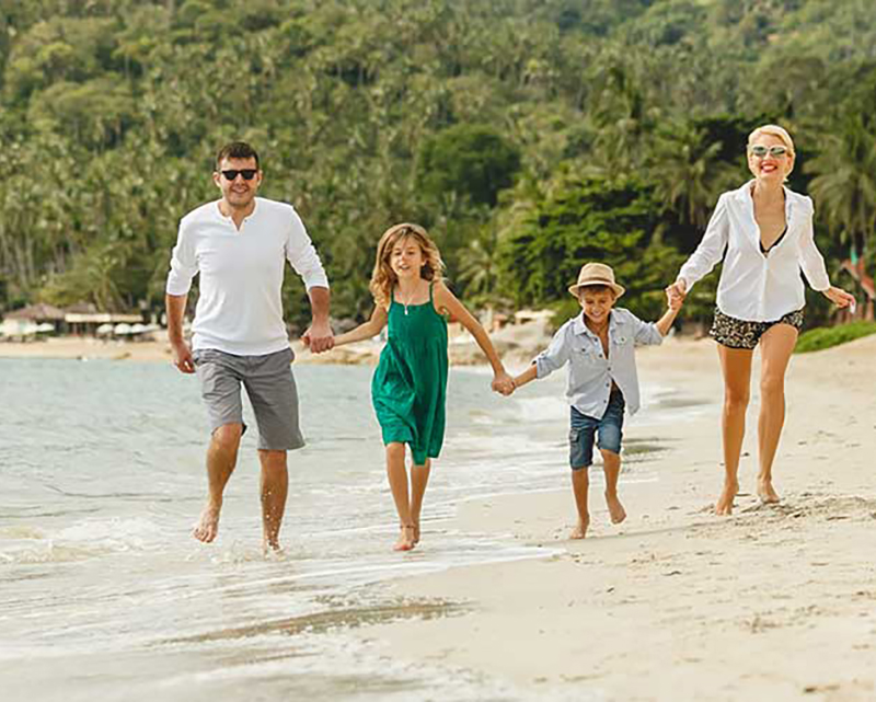 Going on vacation with your kids this summer? Here is one advice you cannot forget to pack!